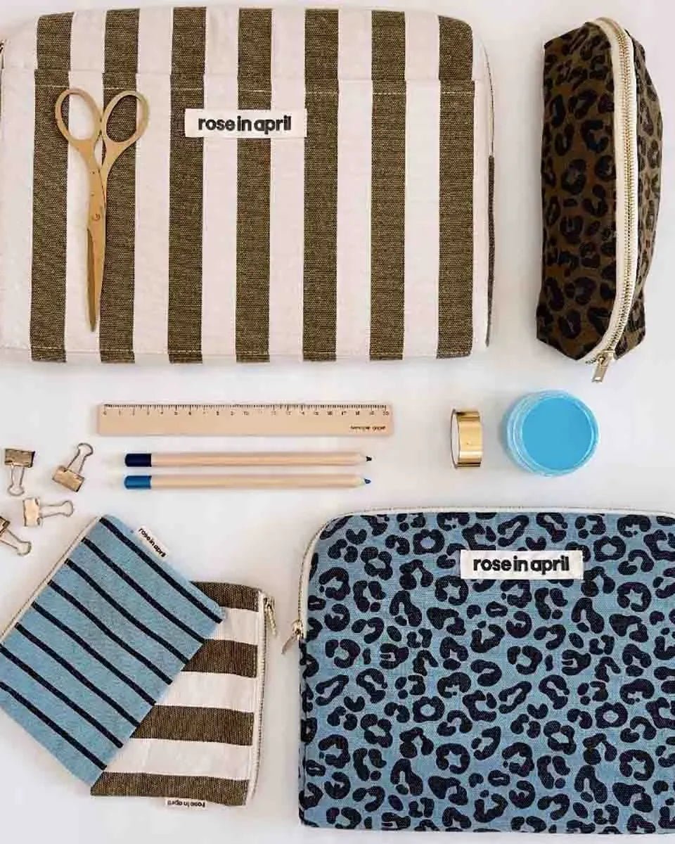 Rose in April - GASTON Federmäppchen • Graou Olive - Federmäppchen - ROSA ECK