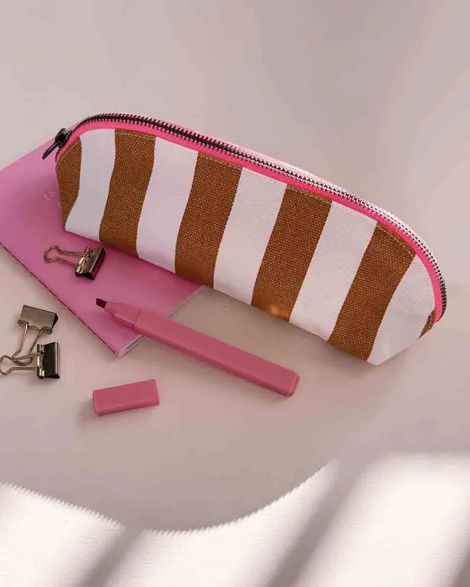 Rose in April - GASTON Federmäppchen • Stripes Ecru/Caramel - Federmäppchen - ROSA ECK