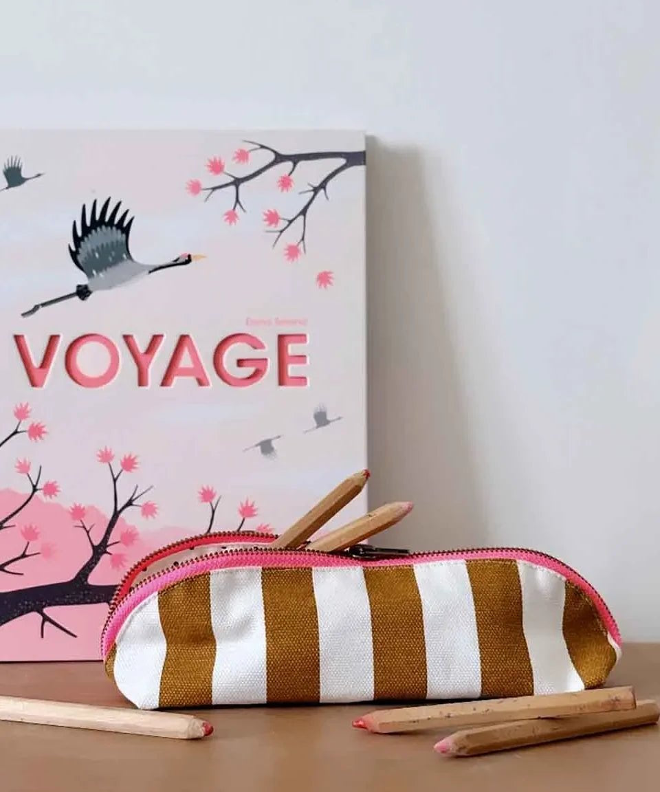 Rose in April - GASTON Federmäppchen • Stripes Ecru/Caramel - Federmäppchen - ROSA ECK