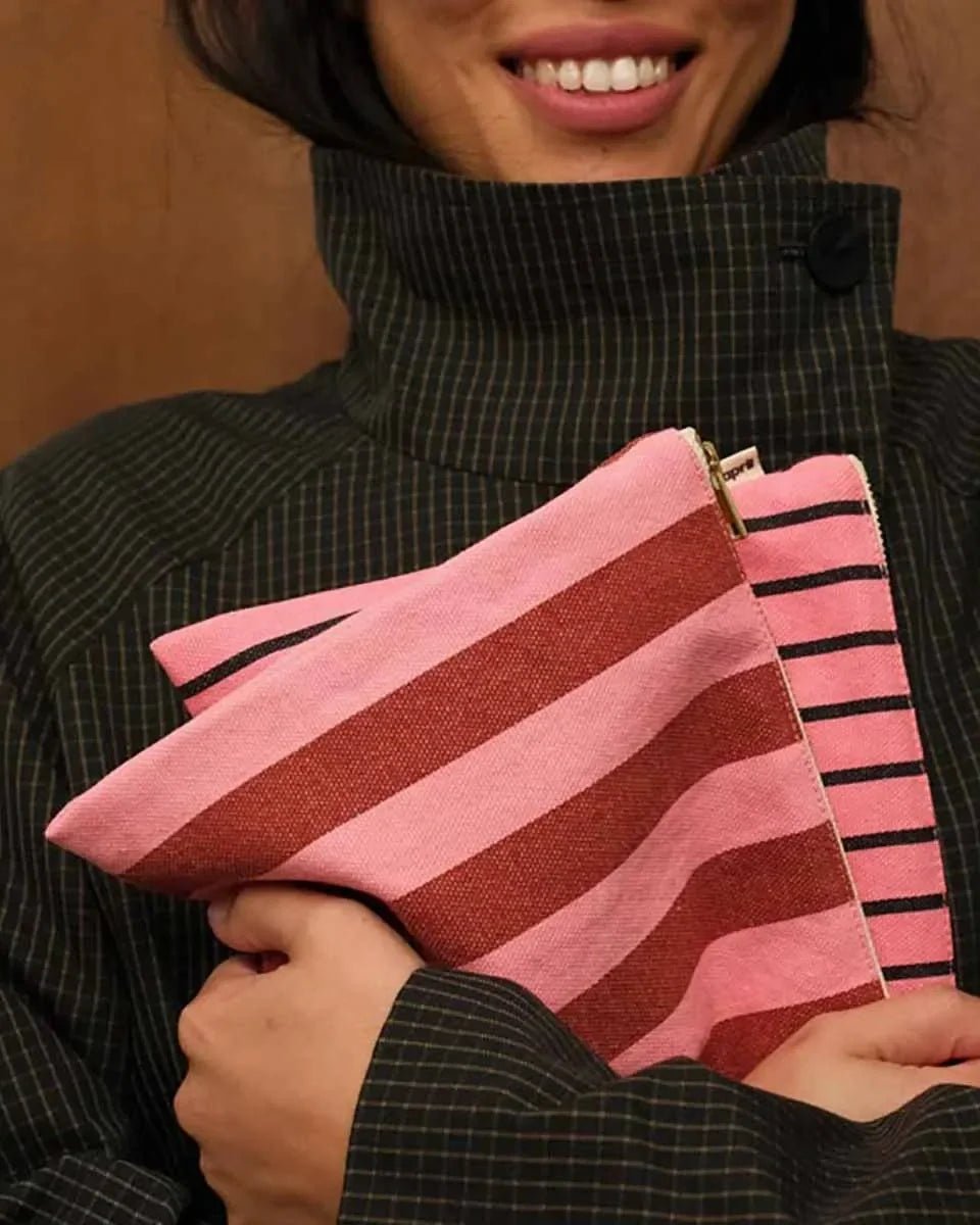 Rose in April - LILI Etui • Stripes Tennis Funky Pink - ROSA ECK