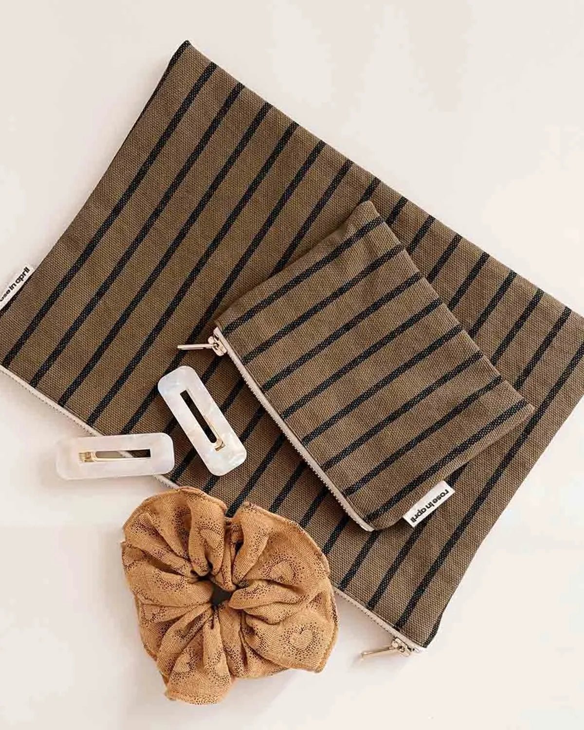 Rose in April - LILI Handtasche • Stripes Tennis Olive - Beutel - ROSA ECK