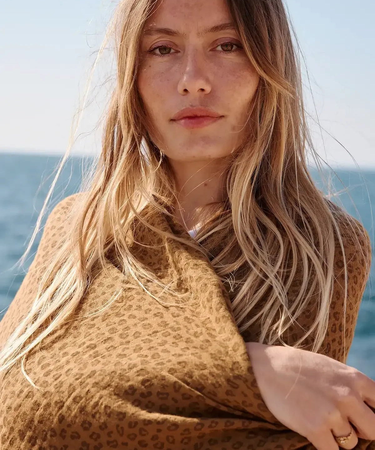 Rose in April - LOUISA Paréo • Mini Leopard Cumin - ROSA ECK
