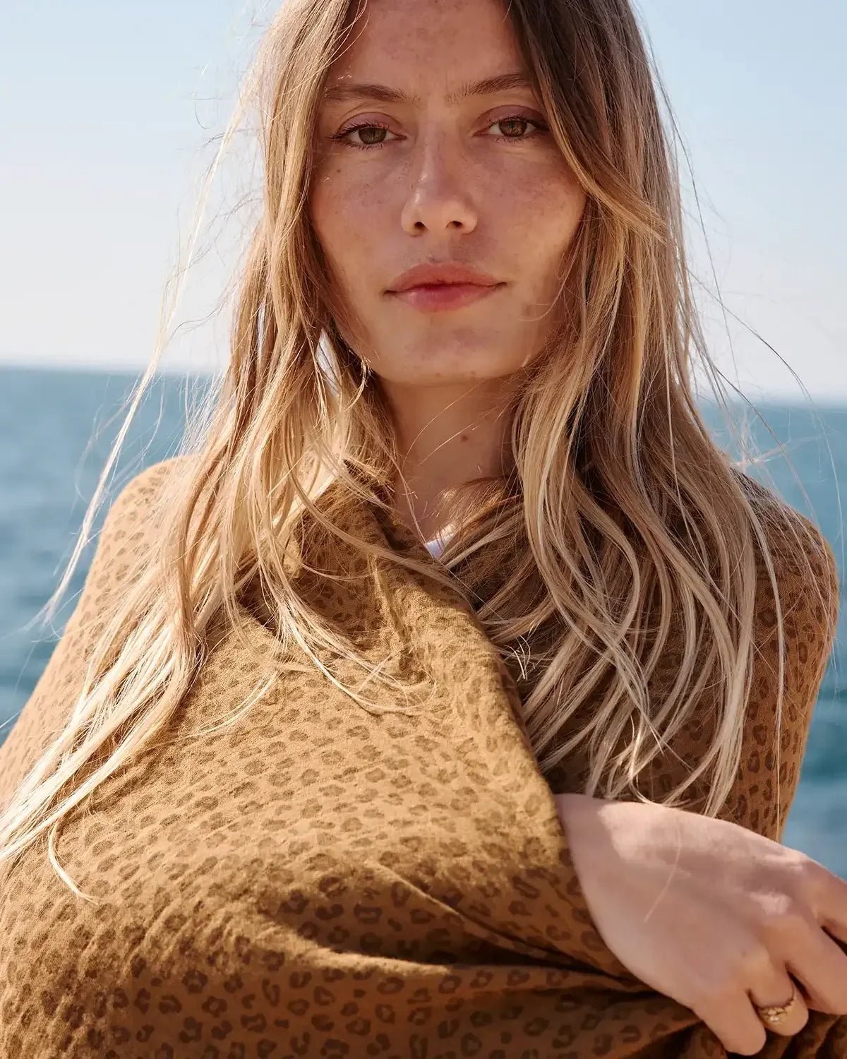 Rose in April - LOUISA Paréo • Mini Leopard Cumin - ROSA ECK