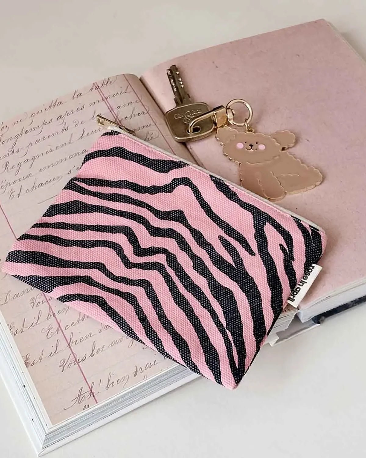 Rose in April - MARIE Mini-Beutel • Zebra Strawberry - ROSA ECK