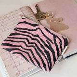 Rose in April - MARIE Mini-Beutel • Zebra Strawberry - ROSA ECK