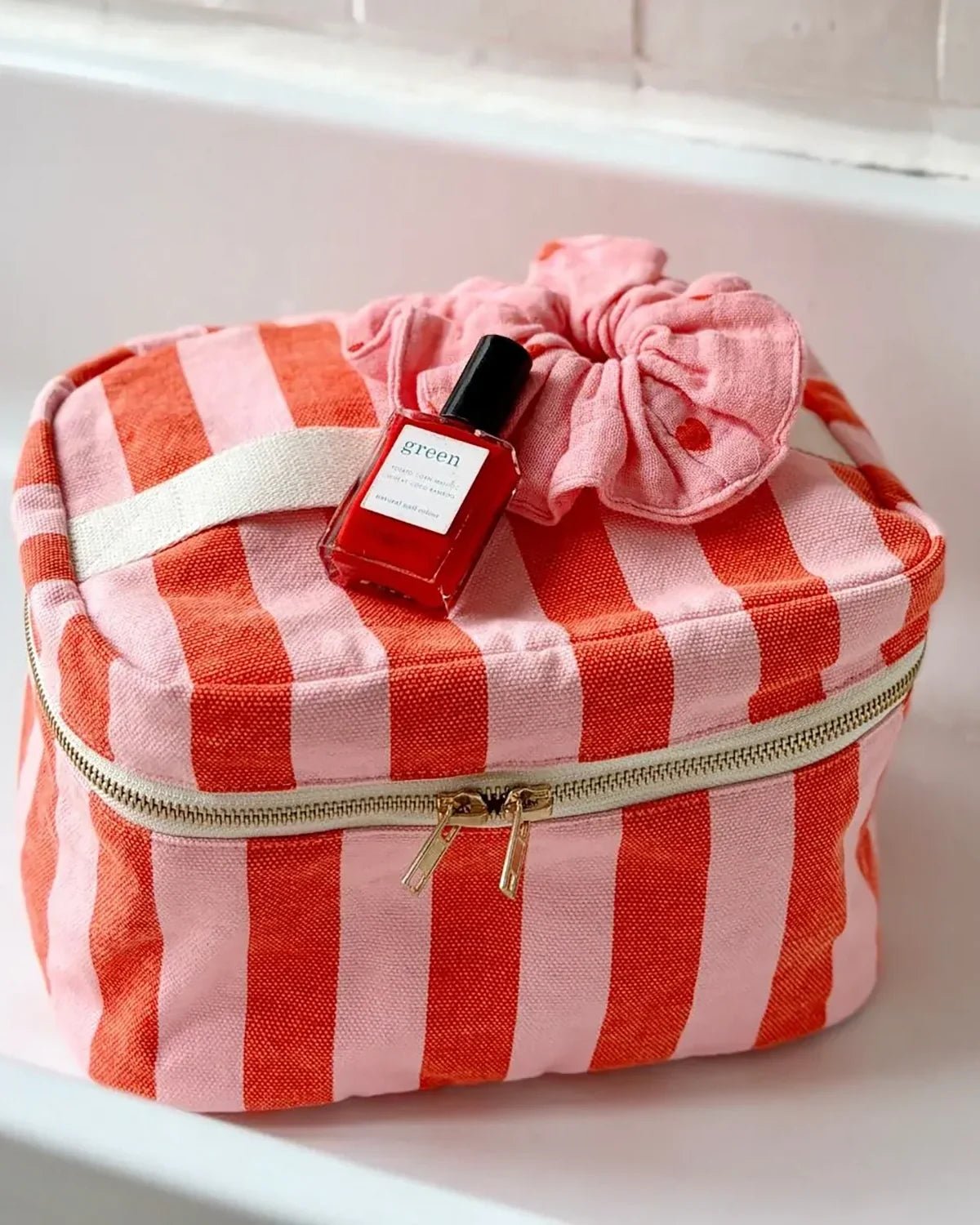Rose in April - OONA Beautycase • Stripes Tomato/Candy - ROSA ECK