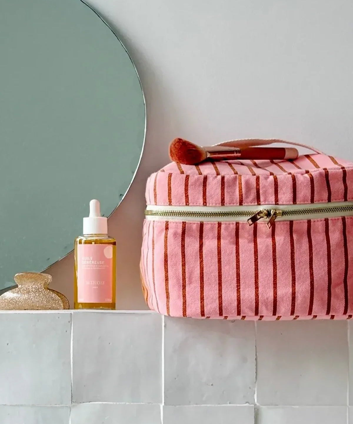 Rose in April - OONA Beautycase • Tennis Pecan/Strawberry - ROSA ECK