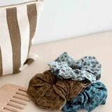 Rose in April - SOFIA Kleiner Kulturbeutel • Greige / Olive - Kulturbeutel - ROSA ECK