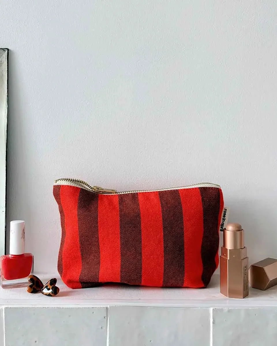 Rose in April - SOFIA Kleiner Kulturbeutel • Stripes Brown/Tomato - ROSA ECK