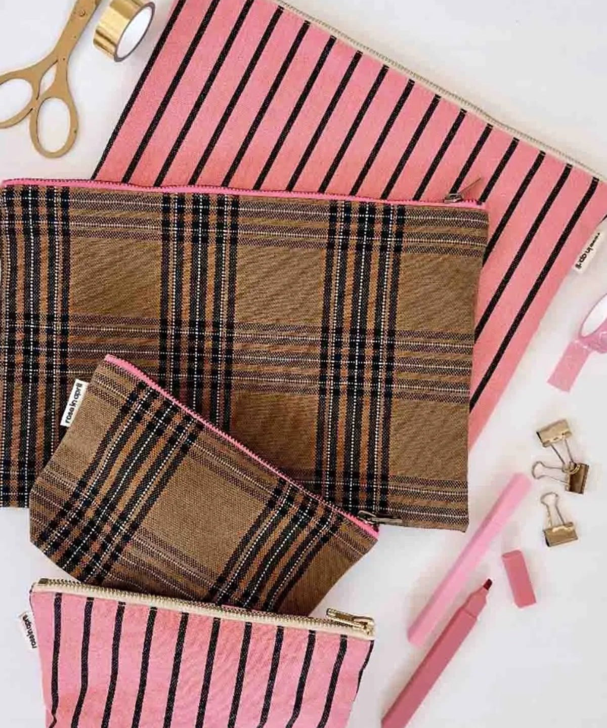 Rose in April - SOFIA Kleiner Kulturbeutel • Tartan Check - Kulturbeutel - ROSA ECK