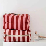 Rose in April - VIC Kulturbeutel • Stripes Brick/Pink - ROSA ECK