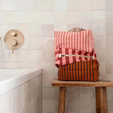 Rose in April - VIC Kulturbeutel • Stripes Tennis Pecan/Strawberry - ROSA ECK