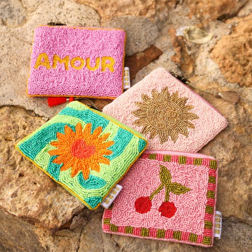 Sansira Jewelry - Geldbeutel/Etui mit Perlen • Sonne - ROSA ECK