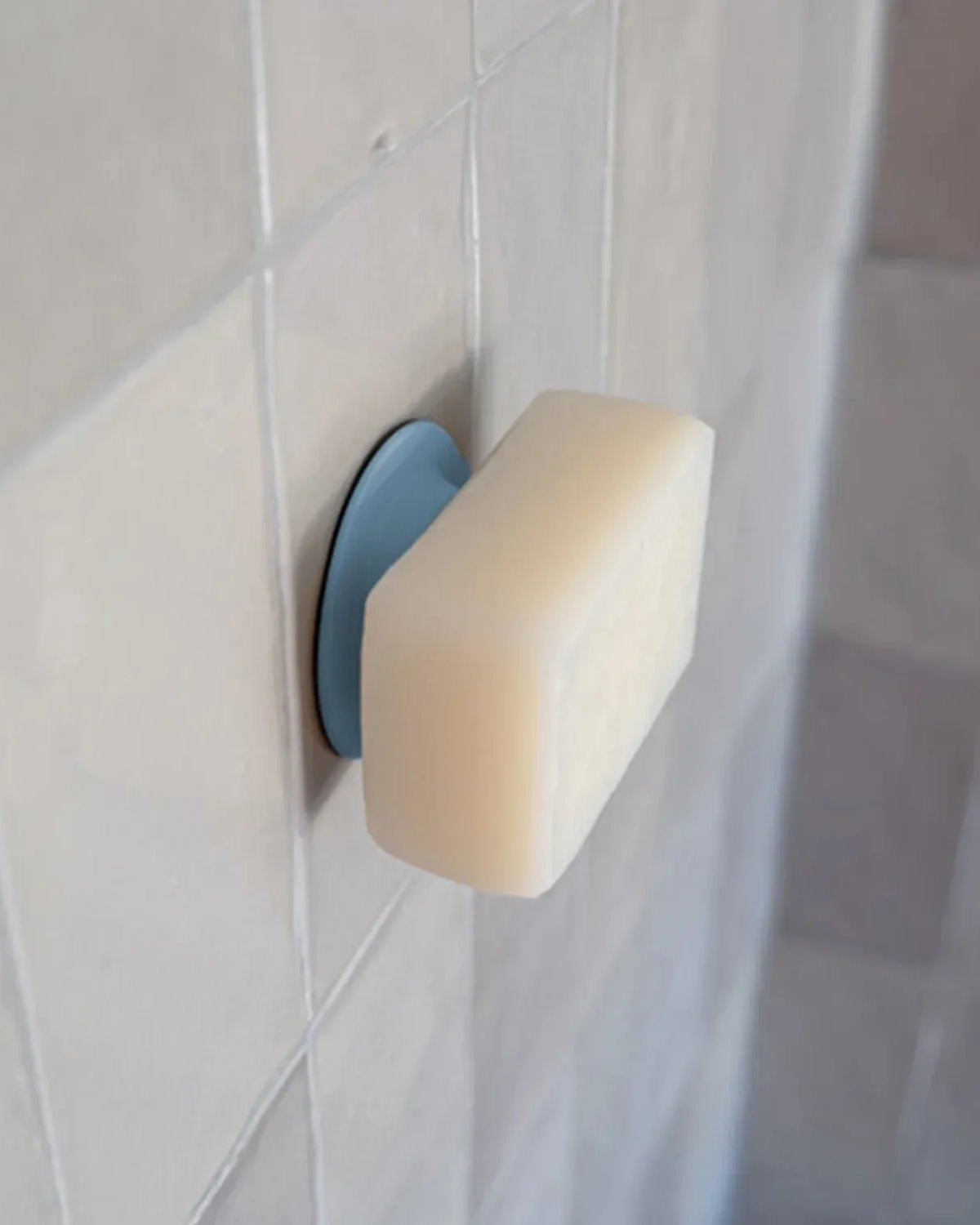 Soapi - Magnetischer Seifenhalter • Hellblau - Seifenablage - ROSA ECK