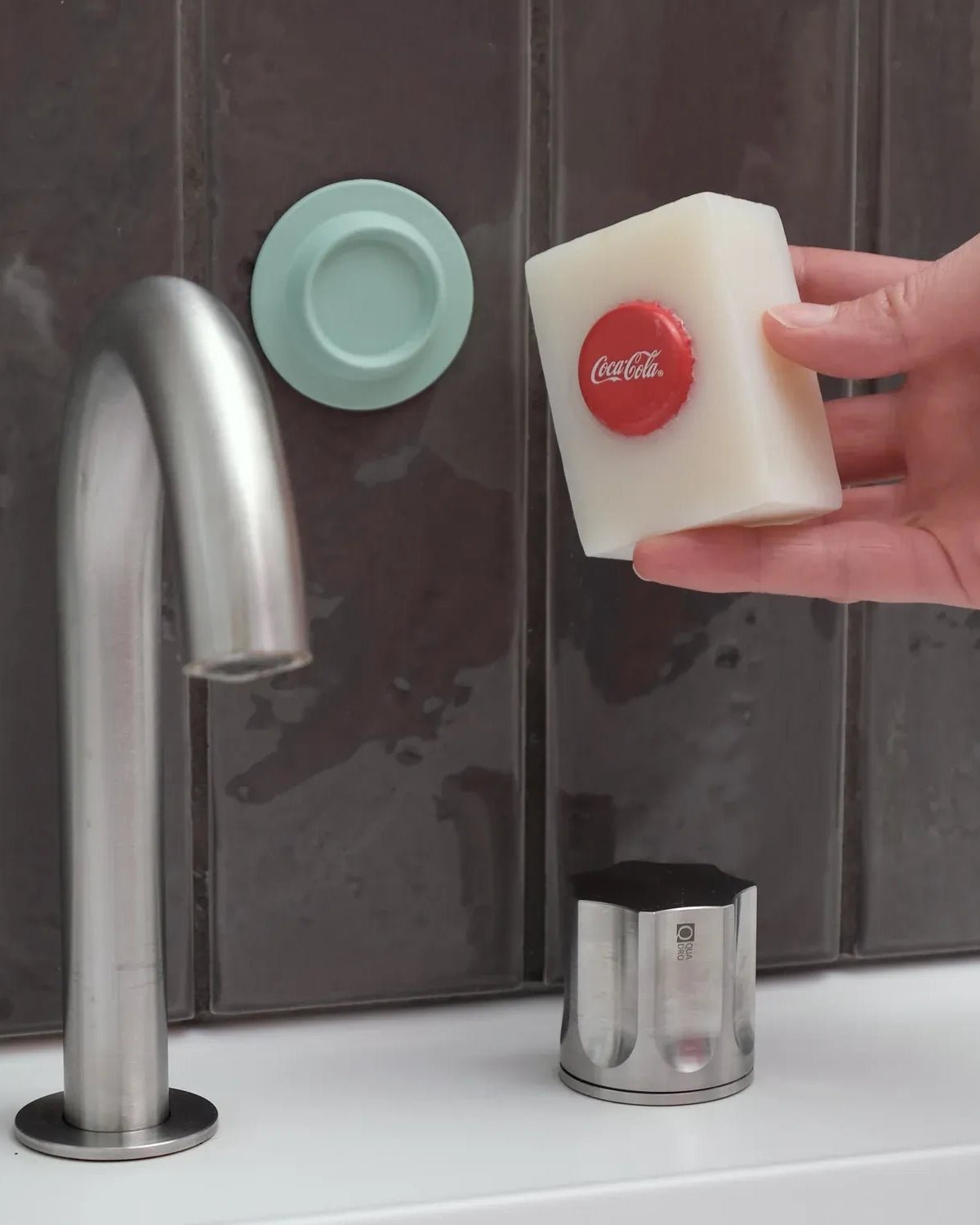 Soapi - Magnetischer Seifenhalter • Hellblau - Seifenablage - ROSA ECK