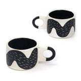 SOMANYBLOBS - CHUNKY LINE Cappuccinotasse (150 ml) • Schwarz - ROSA ECK