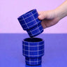 SOMANYBLOBS - GRID Tasse (220 ml) • Dunkelblau - ROSA ECK