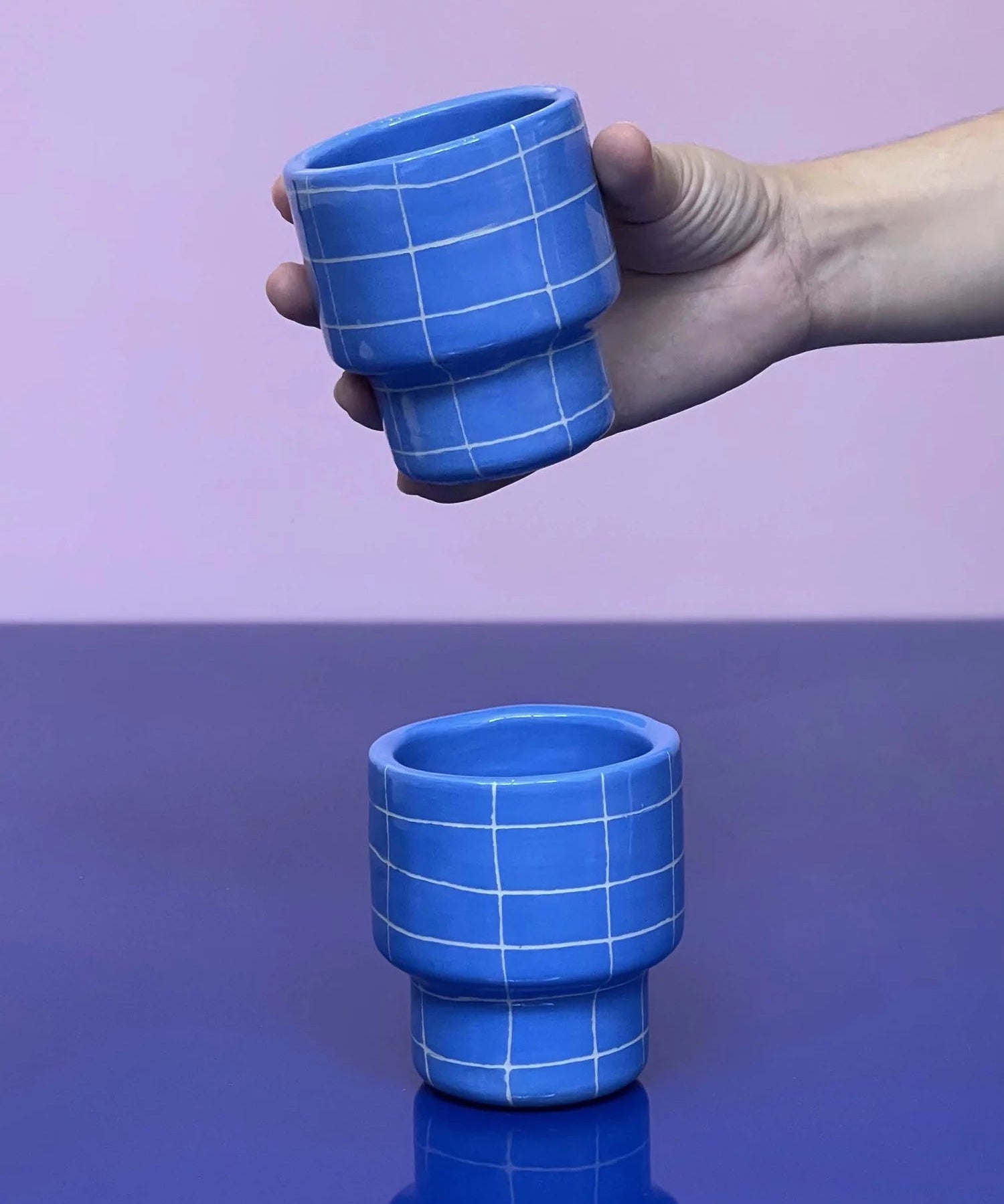 SOMANYBLOBS - GRID Tasse (220 ml) • Hellblau - ROSA ECK