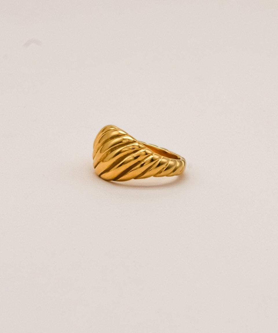 Sonstige - BIG SWIRL Ring - ROSA ECK - Gold, ,