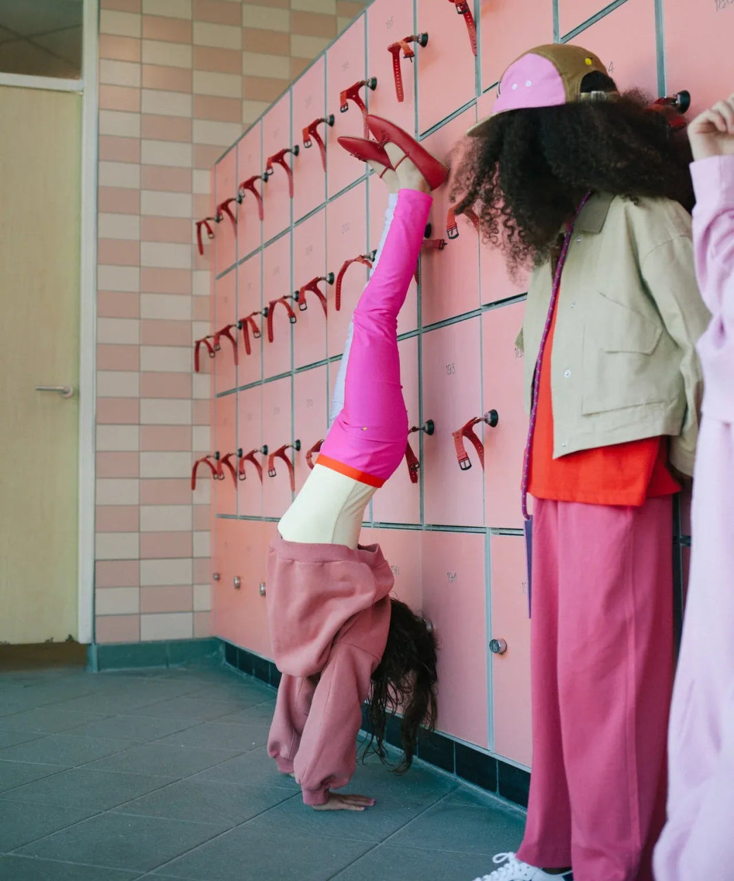 Sticky Lemon - BETTER TOGETHER Kinder - Cap • canteen brown - Cap - ROSA ECK