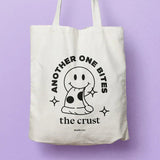 studio ciao - ANOTHER ONE BITES THE CRUST Jutebeutel - Tasche - ROSA ECK Concept Store