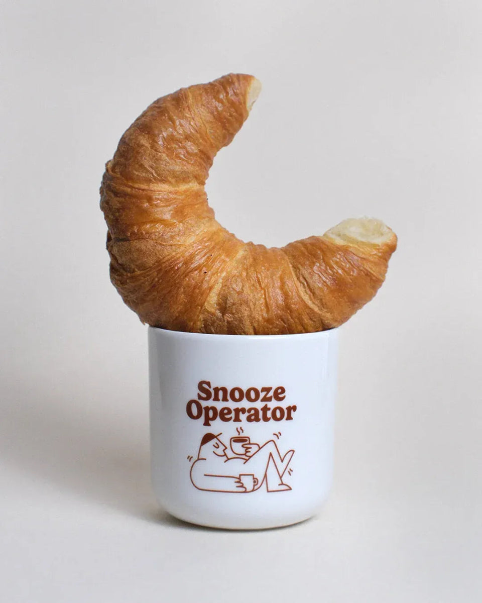 studio ciao - SNOOZE OPERATOR Porzellanbecher - Kaffee - und Teetasse - ROSA ECK Concept Store