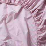 Gestreiftes Spannbettlaken aus Bio-Baumwolle • Pink-Ecru