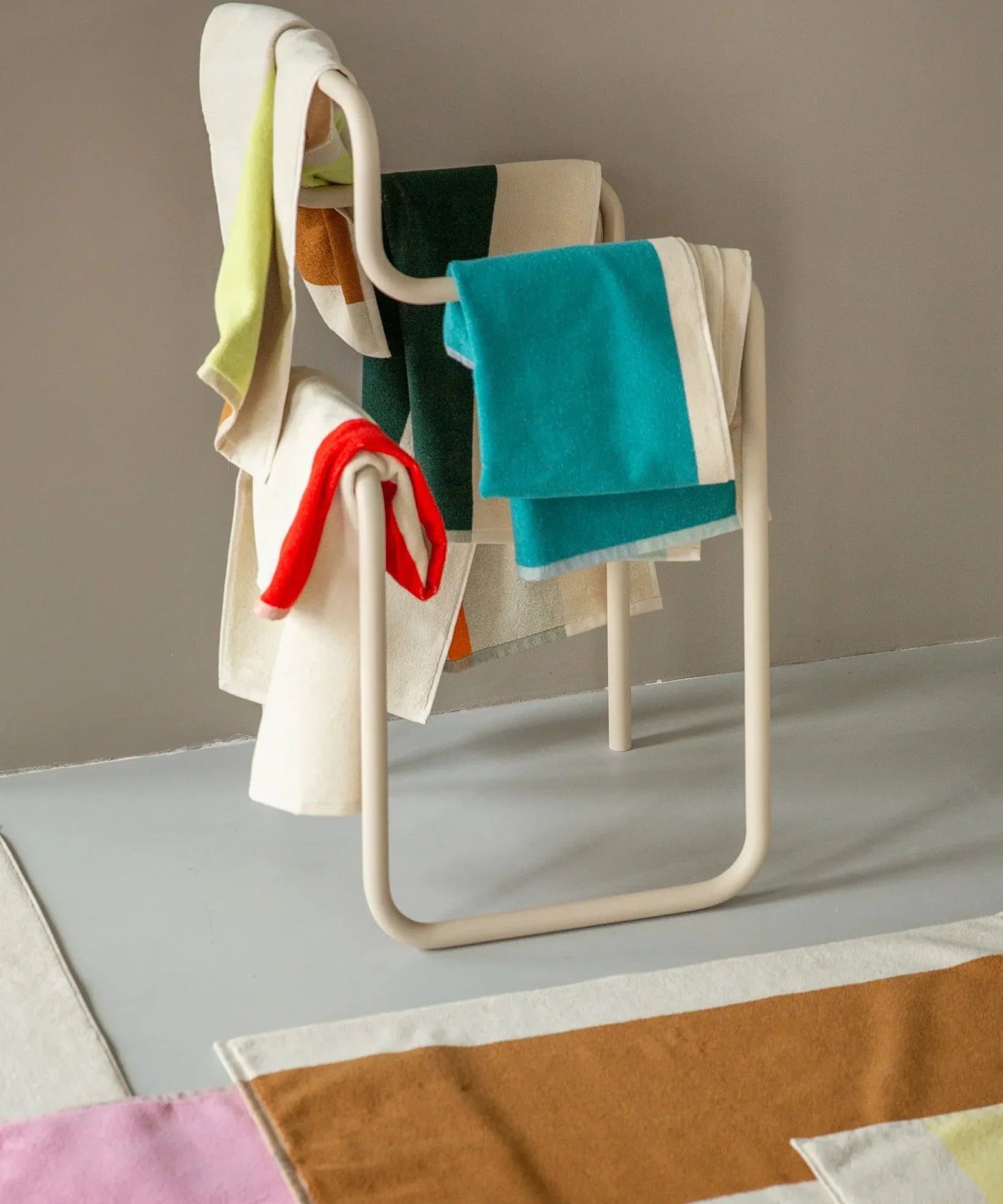 SUITE702 - MARTENS & MARTENS Badematte (50 x 80 cm) • Toffee-Turquoise - ROSA ECK