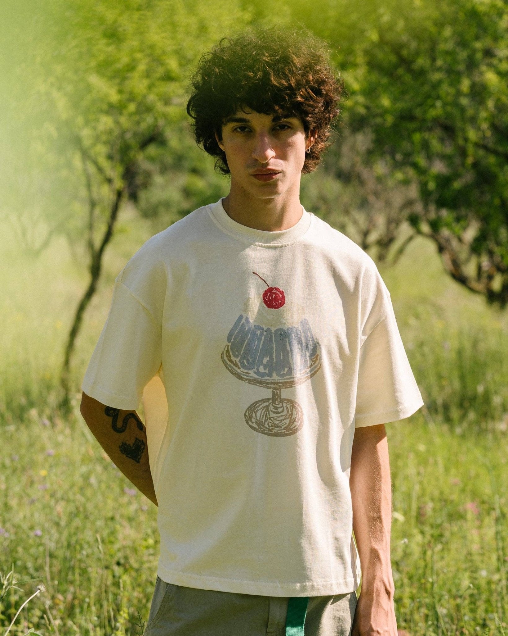 Tarta Gelatina - CHERRY ON TOP T-Shirt - ROSA ECK