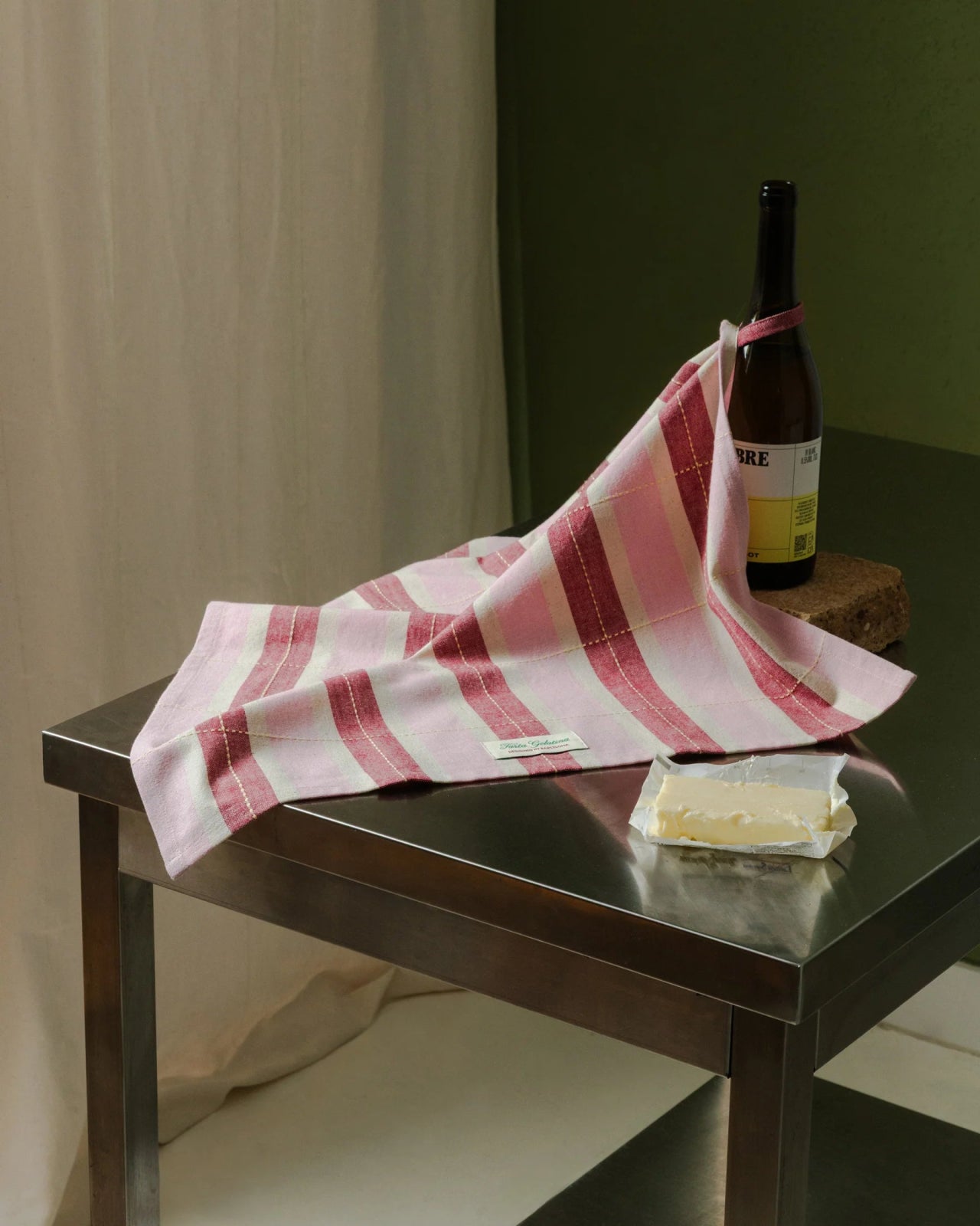 Tarta Gelatina - Gestreiftes Geschirrtuch • Rot/Rosa - Sofadecke - ROSA ECK