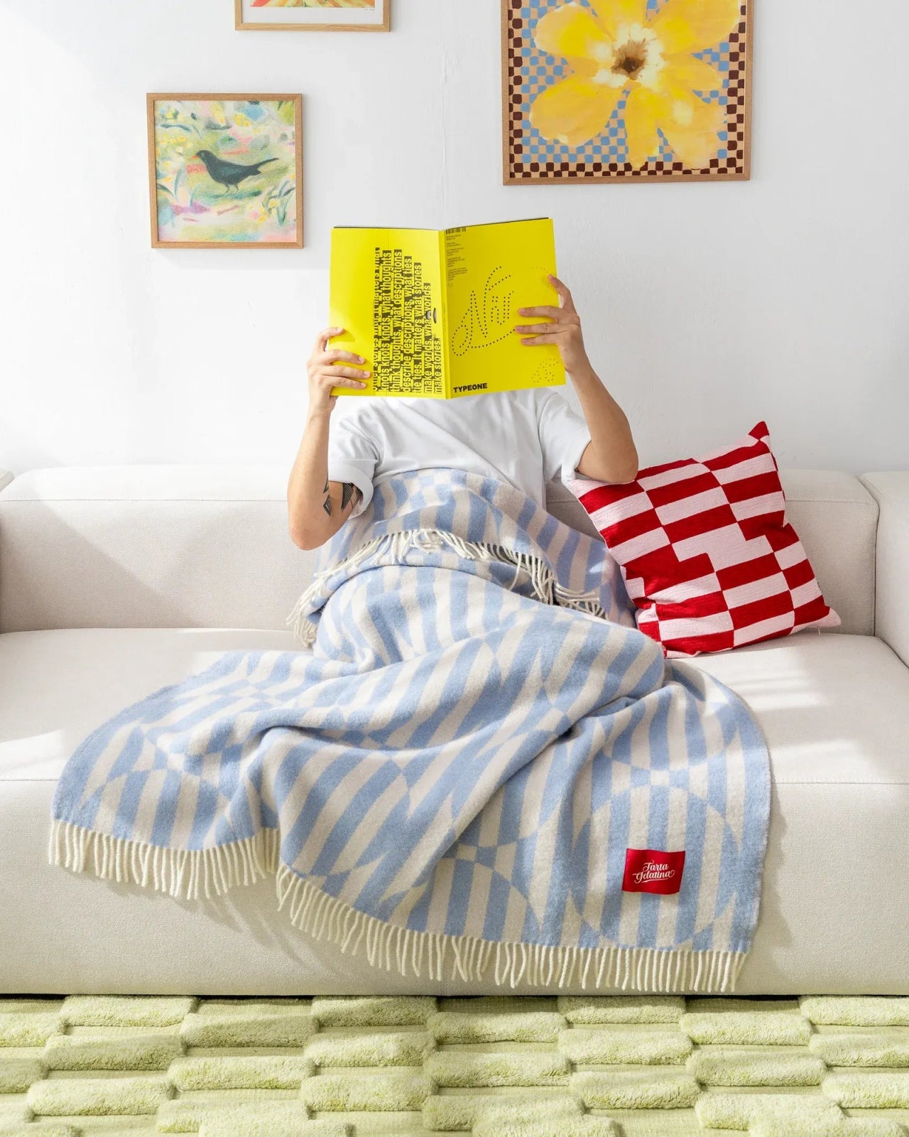 Tarta Gelatina - NOLITA Sofadecke aus Wolle • Light Blue - Sofadecke - ROSA ECK