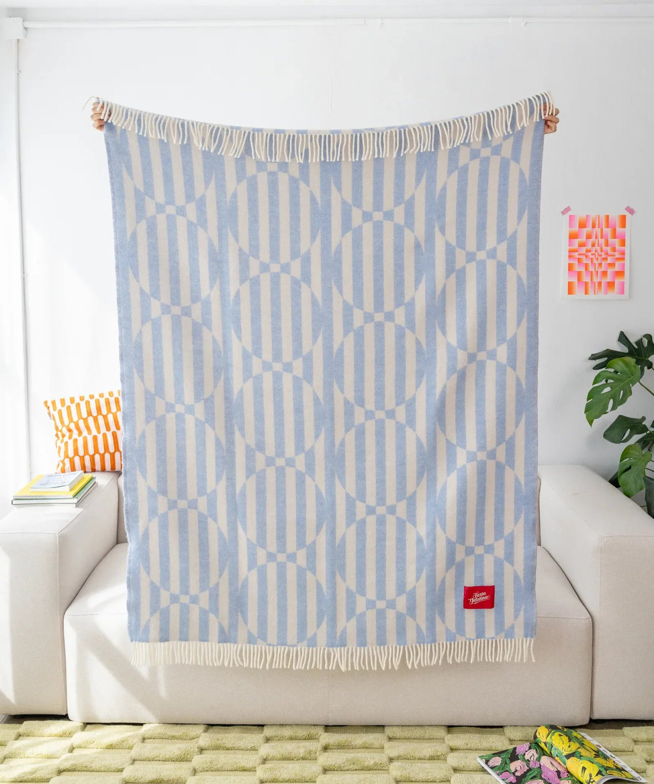 Tarta Gelatina - NOLITA Sofadecke aus Wolle • Light Blue - Sofadecke - ROSA ECK