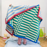 Tarta Gelatina - SIESTA Steppdecke zum Wenden mit Streifen - Sofadecke - ROSA ECK