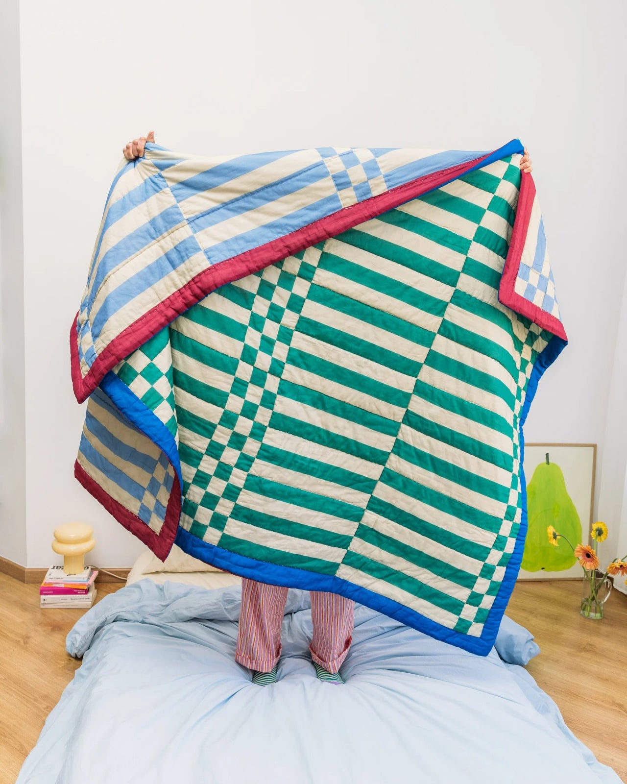 Tarta Gelatina - SIESTA Steppdecke zum Wenden mit Streifen - Sofadecke - ROSA ECK