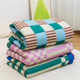 Tarta Gelatina - SIESTA Steppdecke zum Wenden mit Streifen - Sofadecke - ROSA ECK