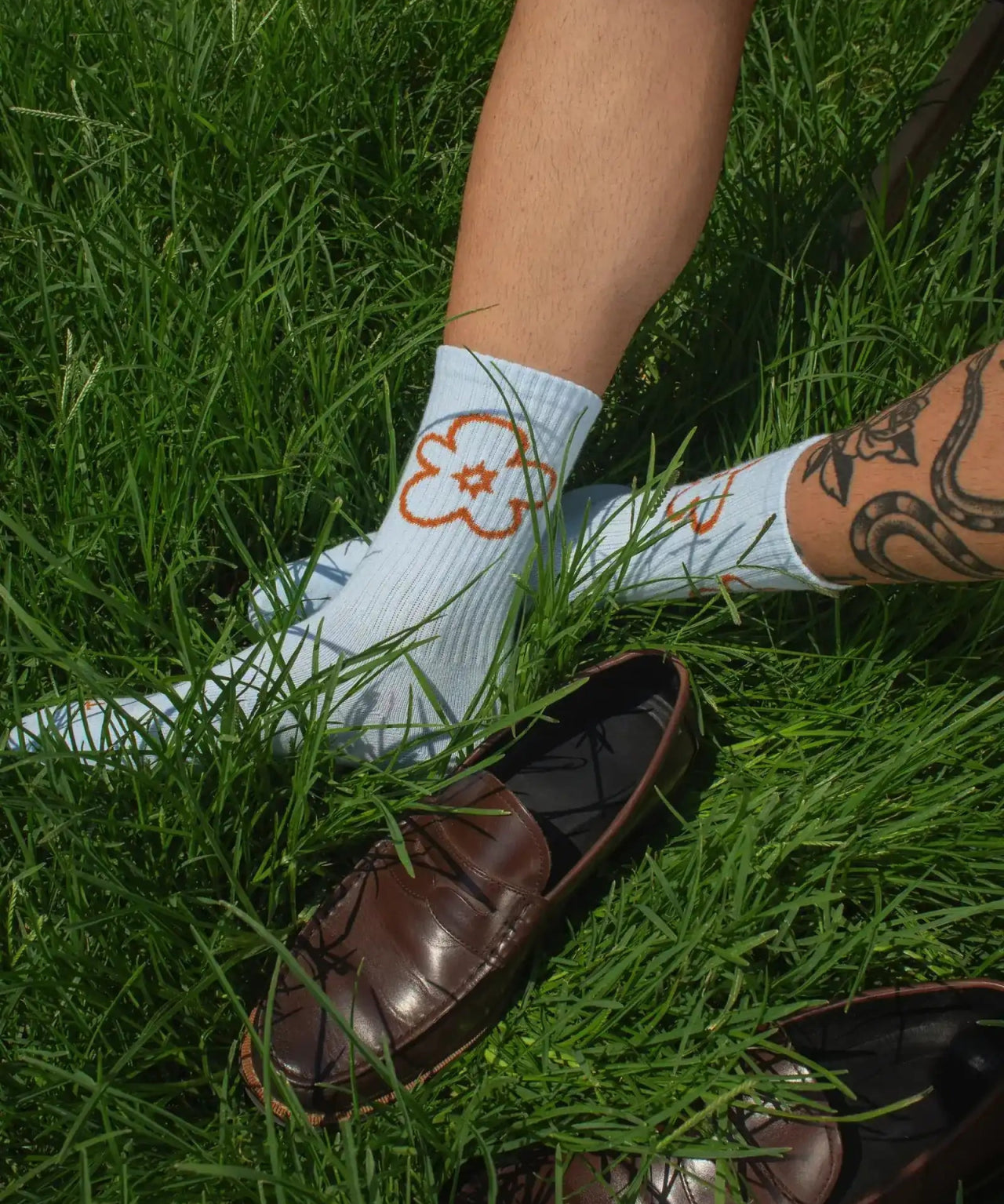 Tarta Gelatina - TRY LATER Socken – Hellblau mit Blumen - Motiv - Socken - ROSA ECK Concept Store