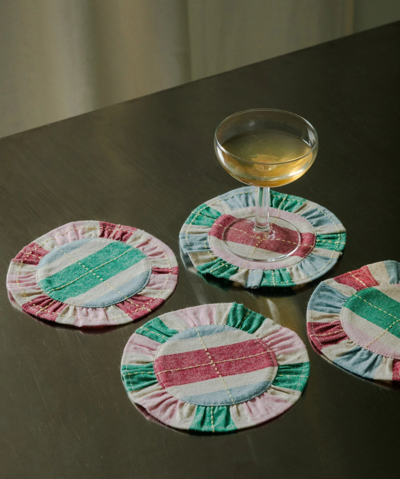 Tarta Gelatina - Untersetzer mit Rüschen (4 - Set) - Untersetzer - ROSA ECK