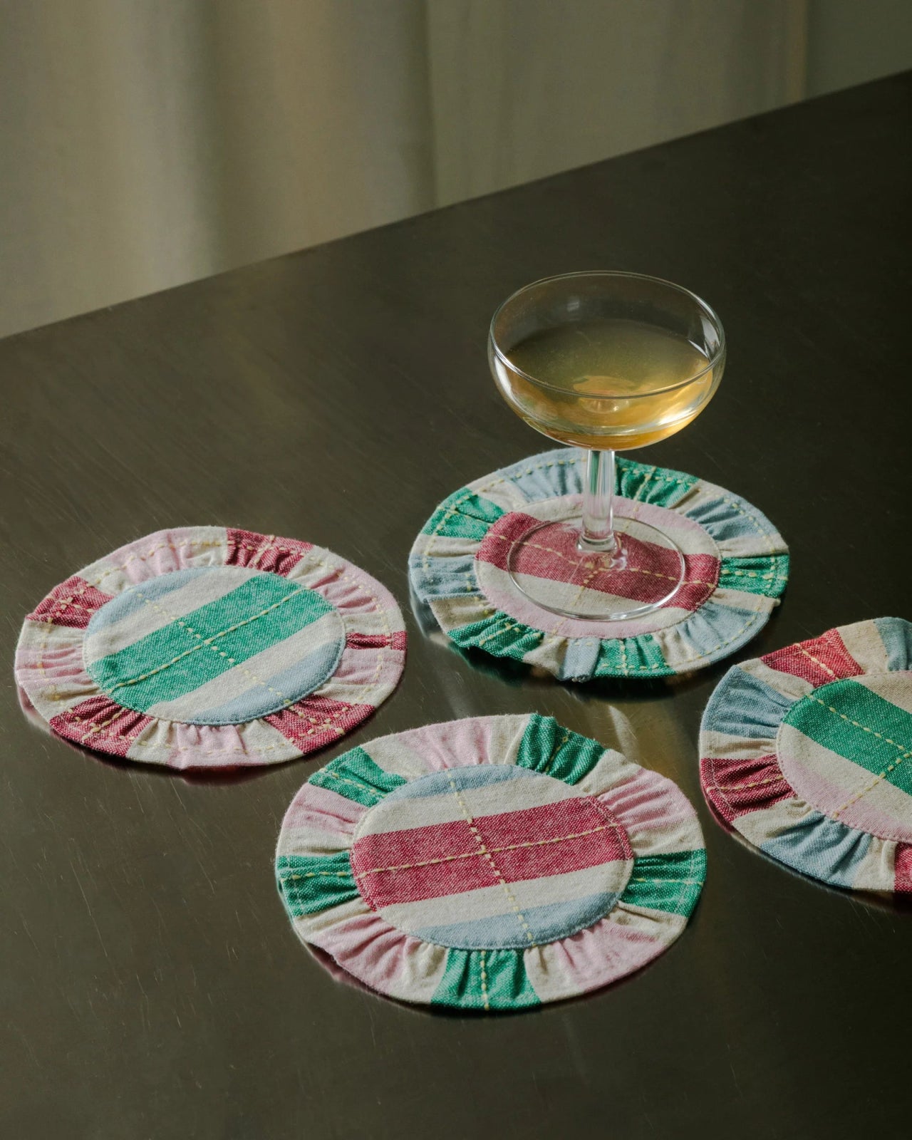 Tarta Gelatina - Untersetzer mit Rüschen (4 - Set) - Untersetzer - ROSA ECK