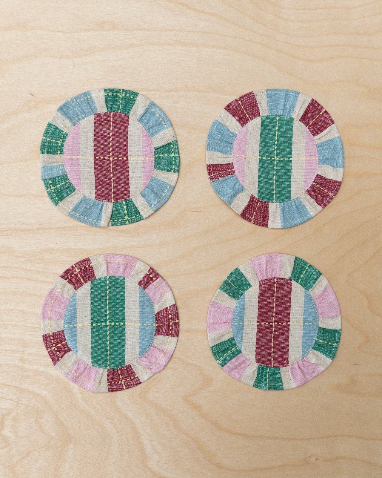 Tarta Gelatina - Untersetzer mit Rüschen (4 - Set) - Untersetzer - ROSA ECK