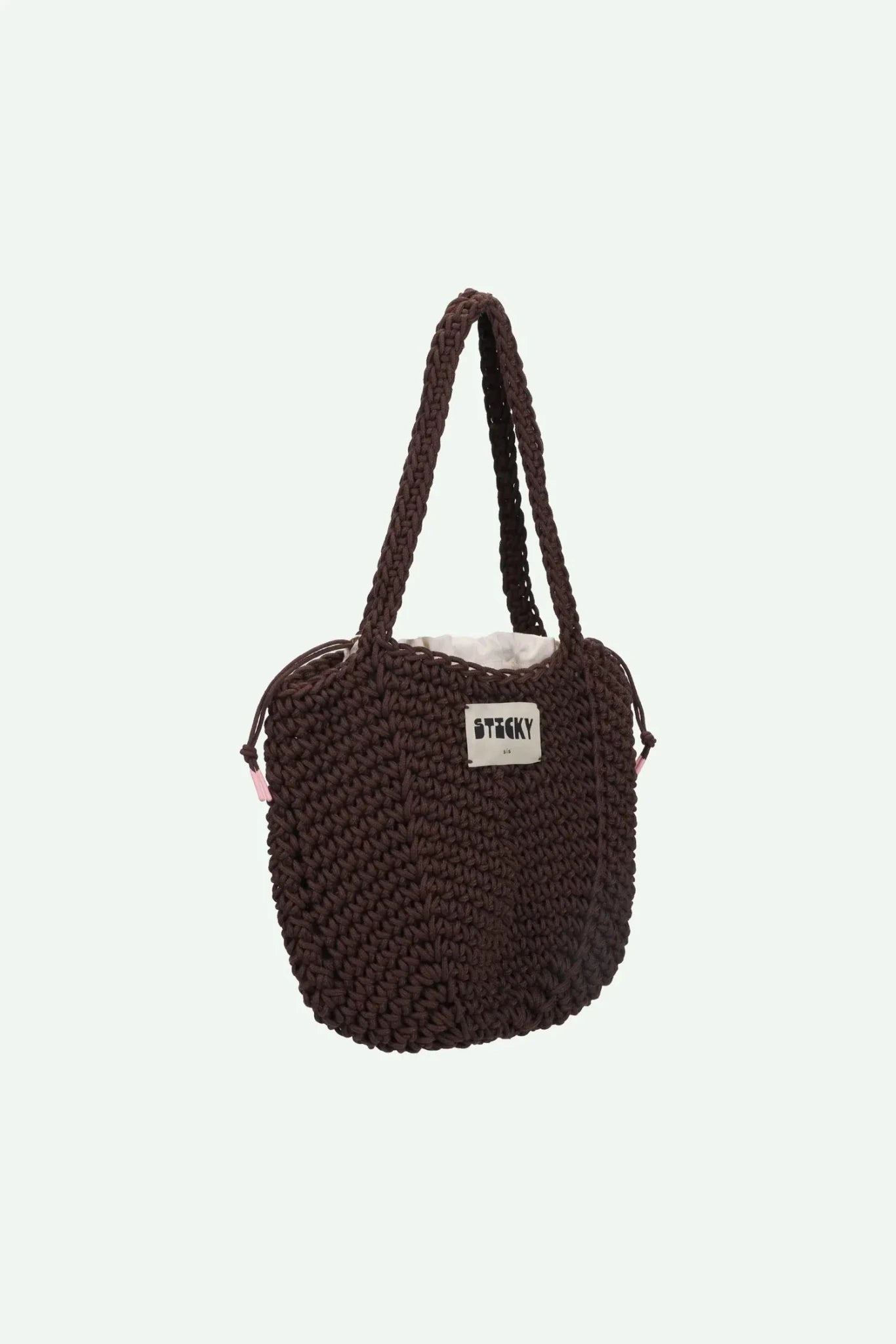 The Sticky Sis Club - Häkeltasche • chocolate - ROSA ECK