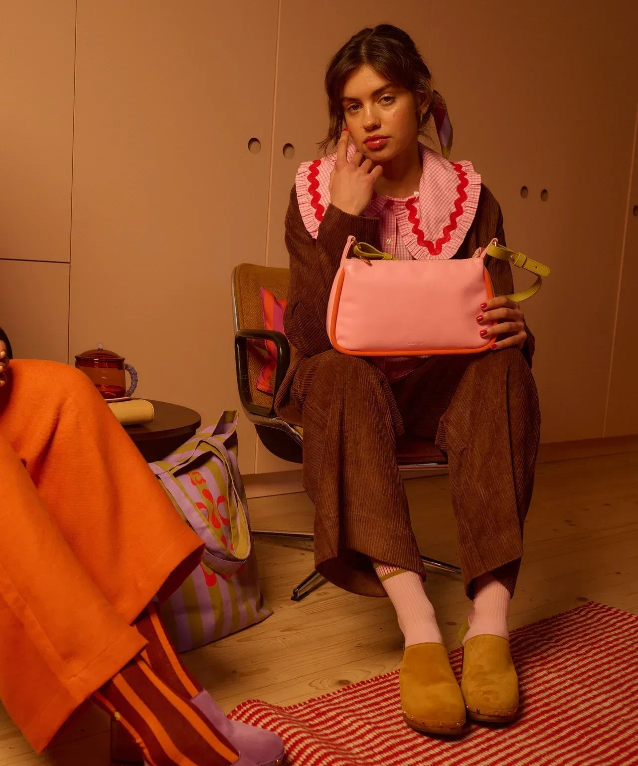 The Sticky Sis Club - IL SOLE Handtasche • dolce pink + arancia orange - Handtasche - ROSA ECK Concept Store