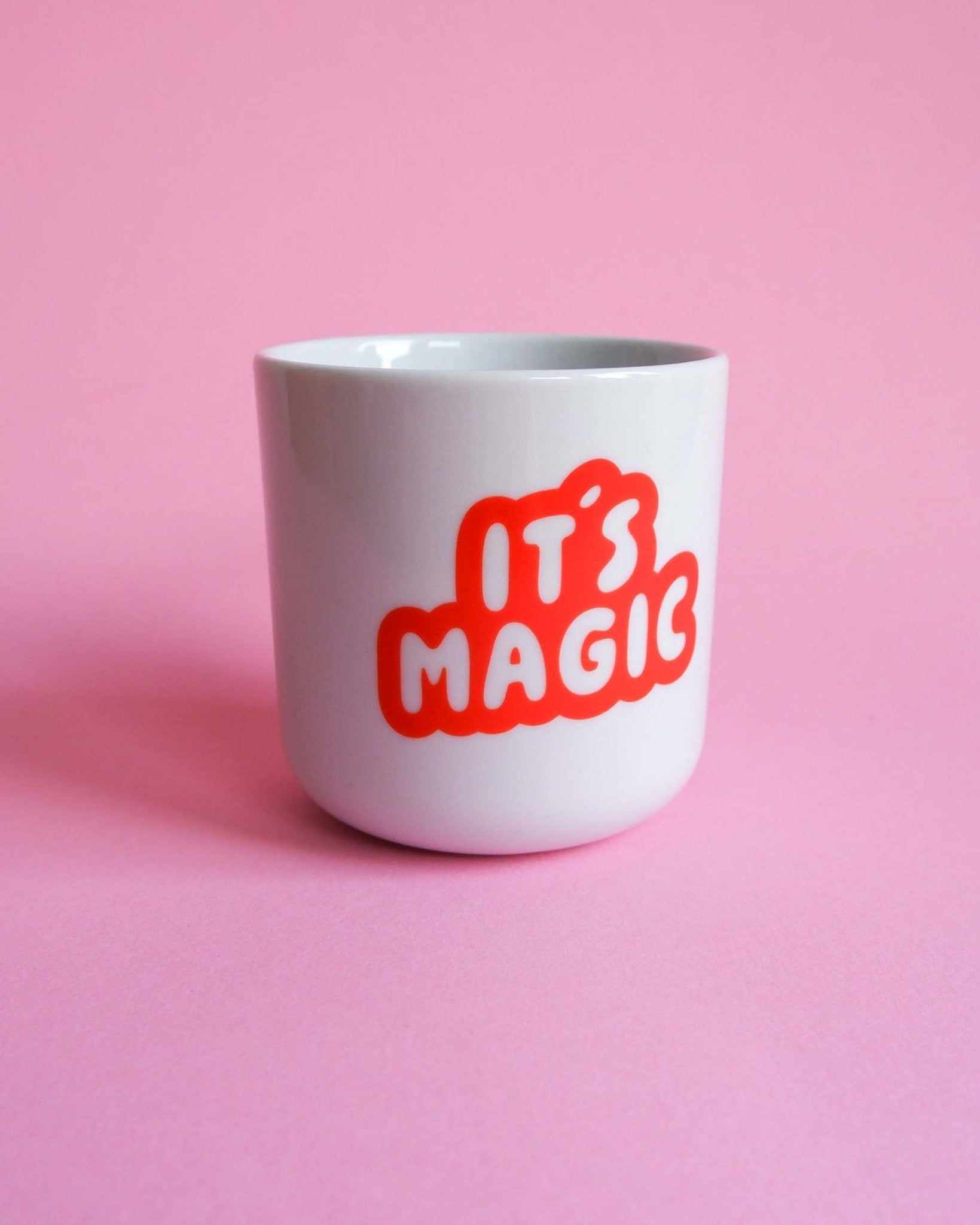 tinyday - IT’S MAGIC Becher | Rot - Kaffee - und Teetasse - ROSA ECK - , ,