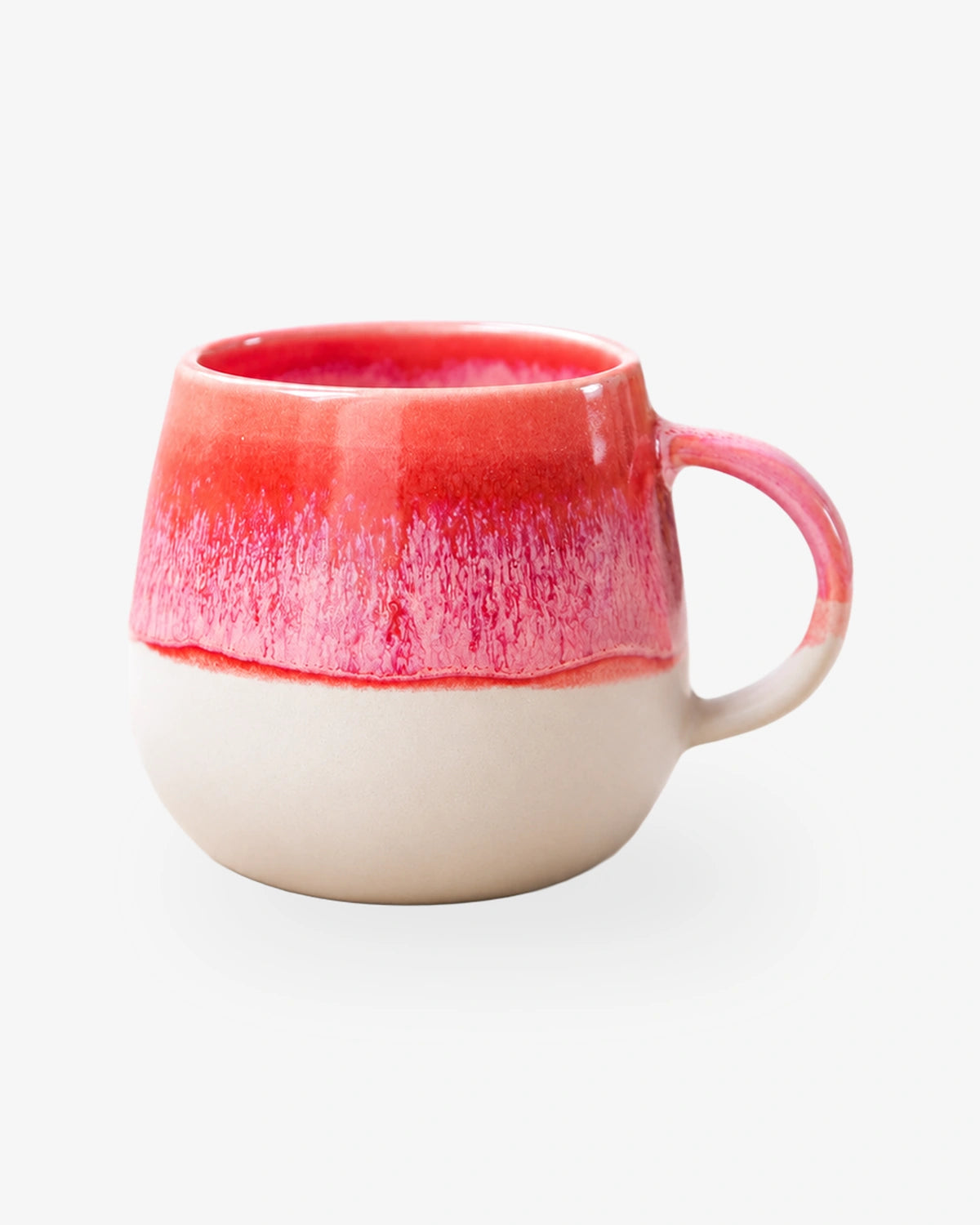 Große Kaffeetasse aus Steinzeug in Beige mit pinkem Farbverlauf