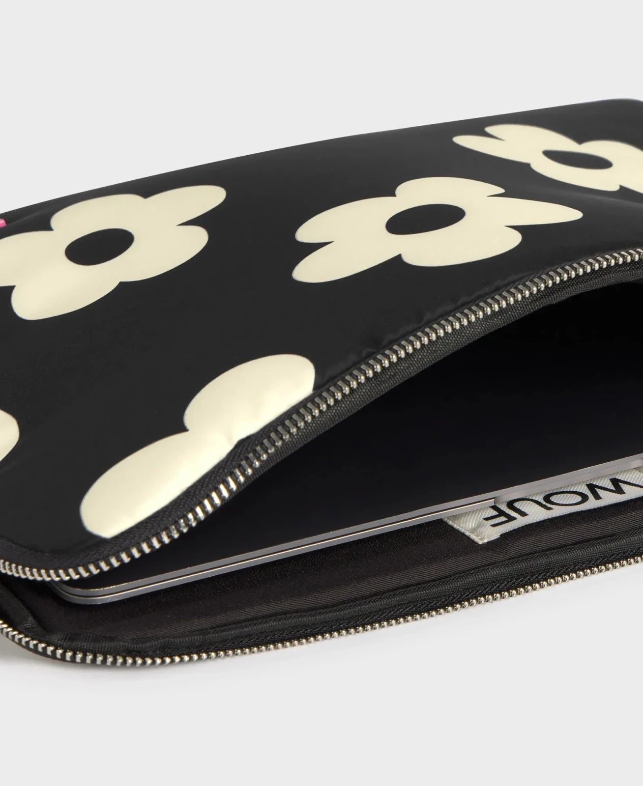 WOUF - NIGHT DAISY Laptophülle - ROSA ECK