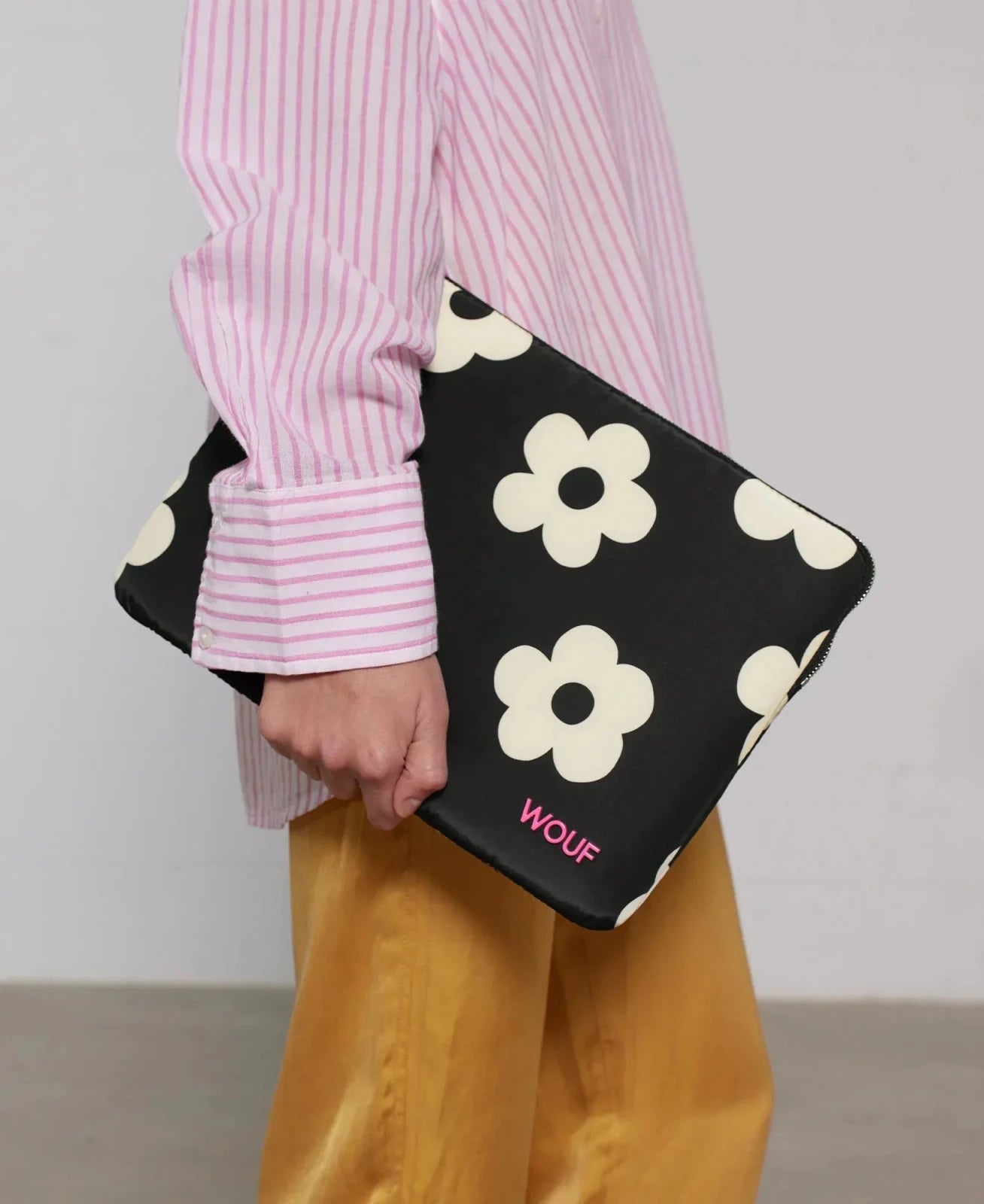 WOUF - NIGHT DAISY Laptophülle - ROSA ECK