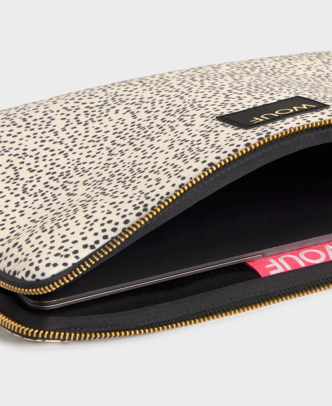 WOUF - PANNA Laptophülle - ROSA ECK