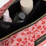 WOUF - ROAR Kulturbeutel - Kulturbeutel - ROSA ECK