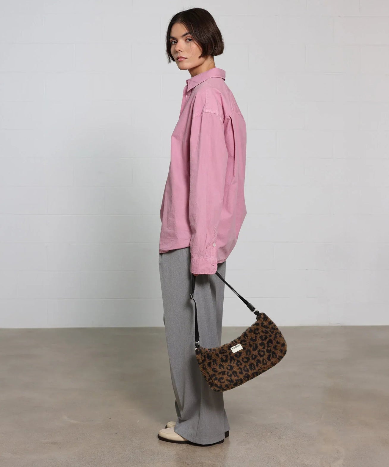 WOUF - SIMONA Schultertasche - Schultertasche - ROSA ECK