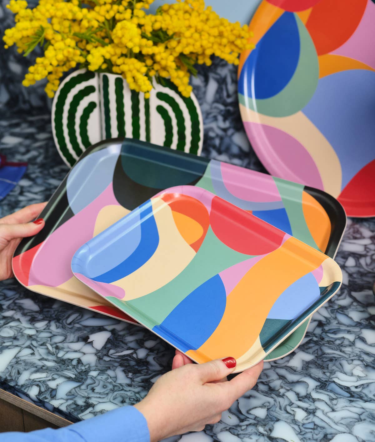 Wrap - ABSTRACT Serviertablett klein (27 × 20 cm) - ROSA ECK