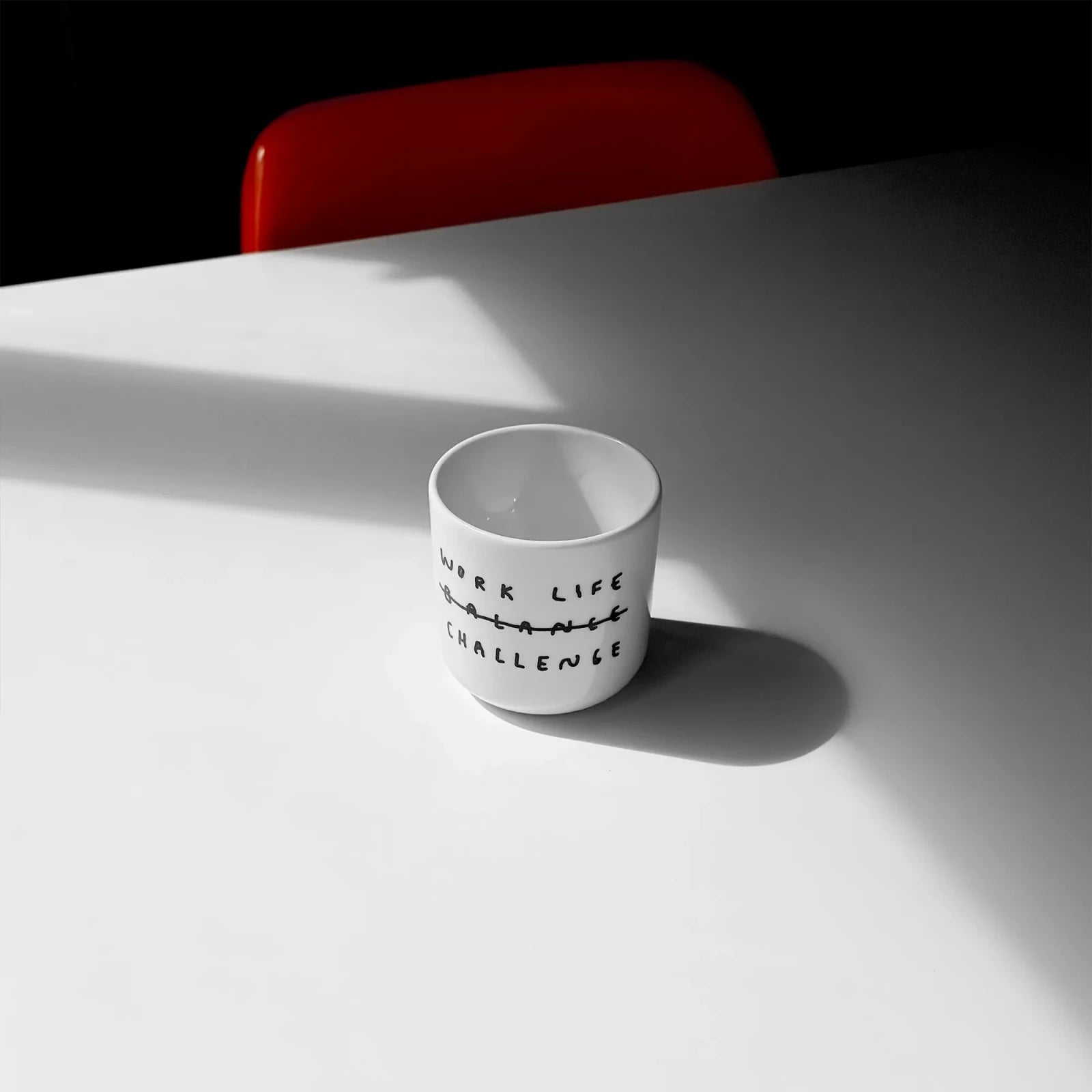 Becher aus Porzellan • WORK LIFE CHALLENGE – Yahya Studio – Bild 5